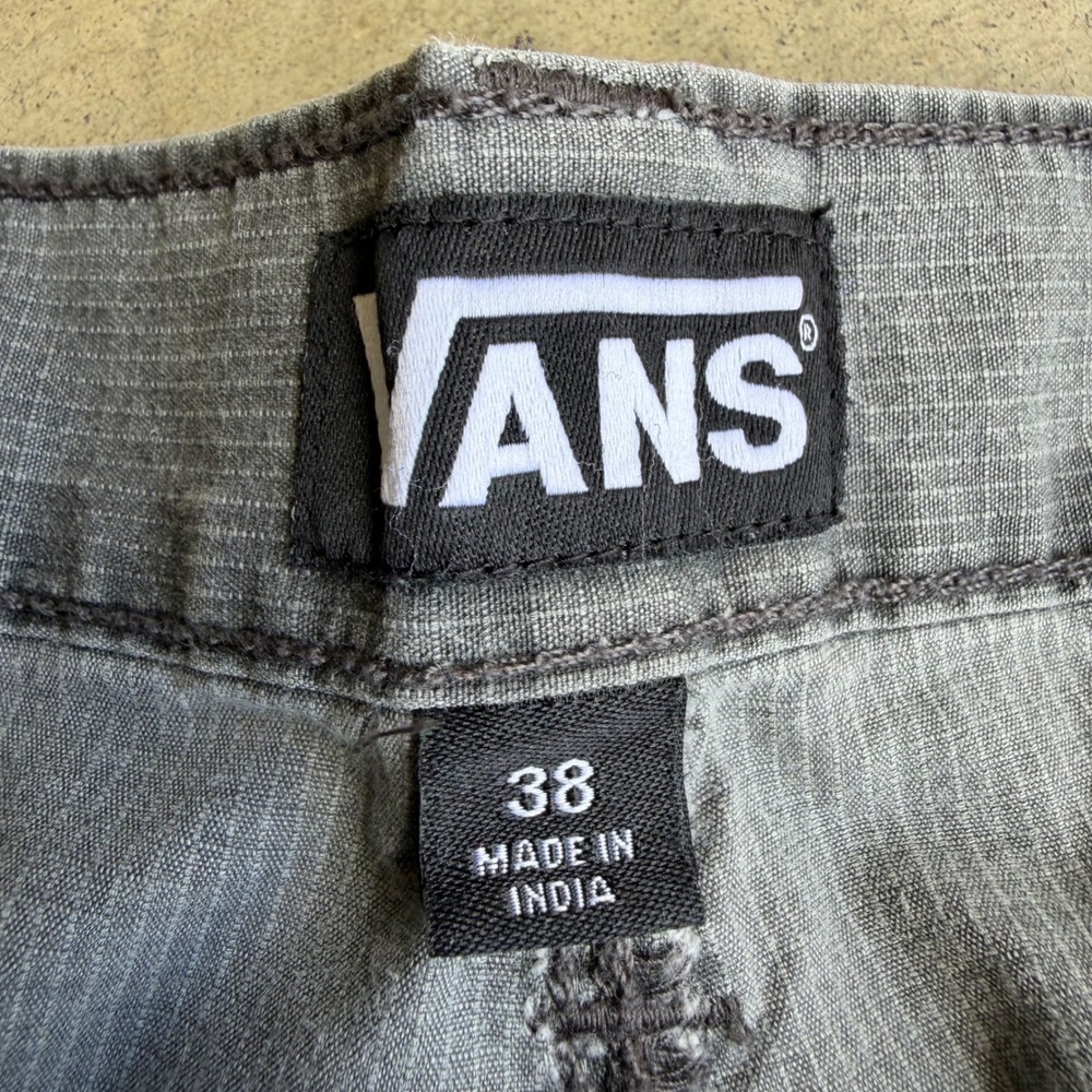 Vans Chino Shorts Mens 38 Gray Plaid Cotton Casual Skater Streetwear Everyday - Picture 3 of 12